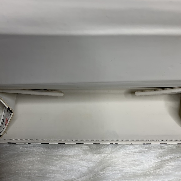 FOSSIL Hard Shell Leather Heart Print Glasses Case Foldable - Picture 5 of 6